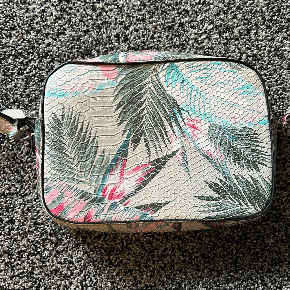 Guess Tropical Crossbody Purse - Picture 3 of 3